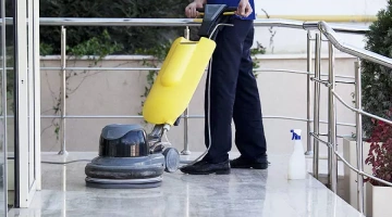 Bodenreinigung